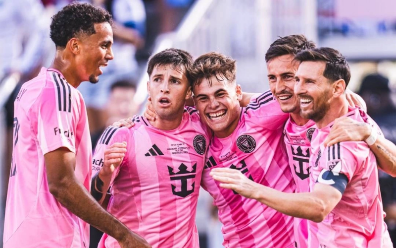 Lionel Messi có xuất sắc đến đâu thì bóng đá vẫn là môn thể thao của tập thể