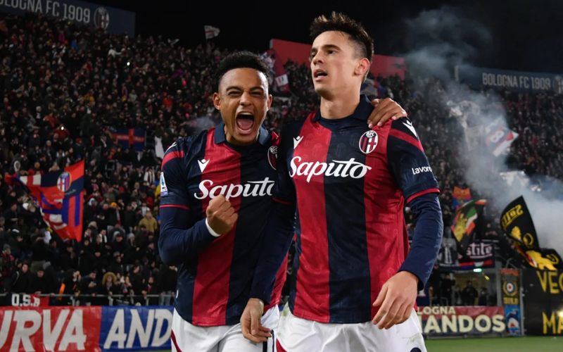 Bologna hiện tại là đội bóng có khả năng thoát pressing hay nhất Serie A