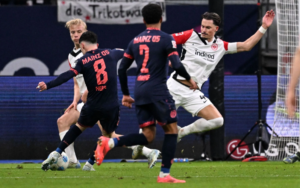 Eintracht Frankfurt: Bản lĩnh đội bóng cửa trên