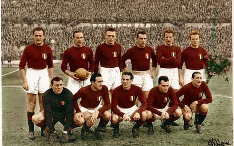 Đội bóng mạnh nhất thế giới với 5 chức vô địch Serie A liên tiếp